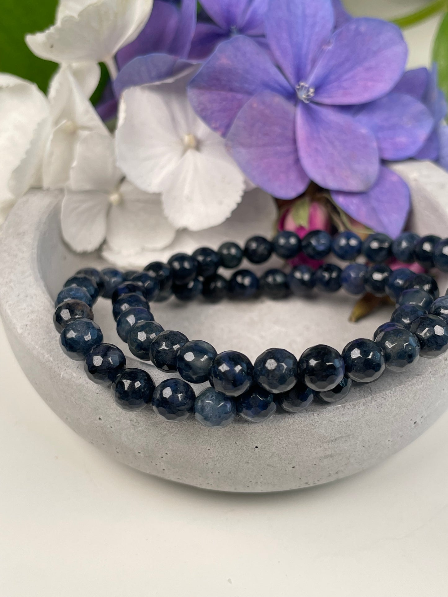 Dumortierit facettiert Armband