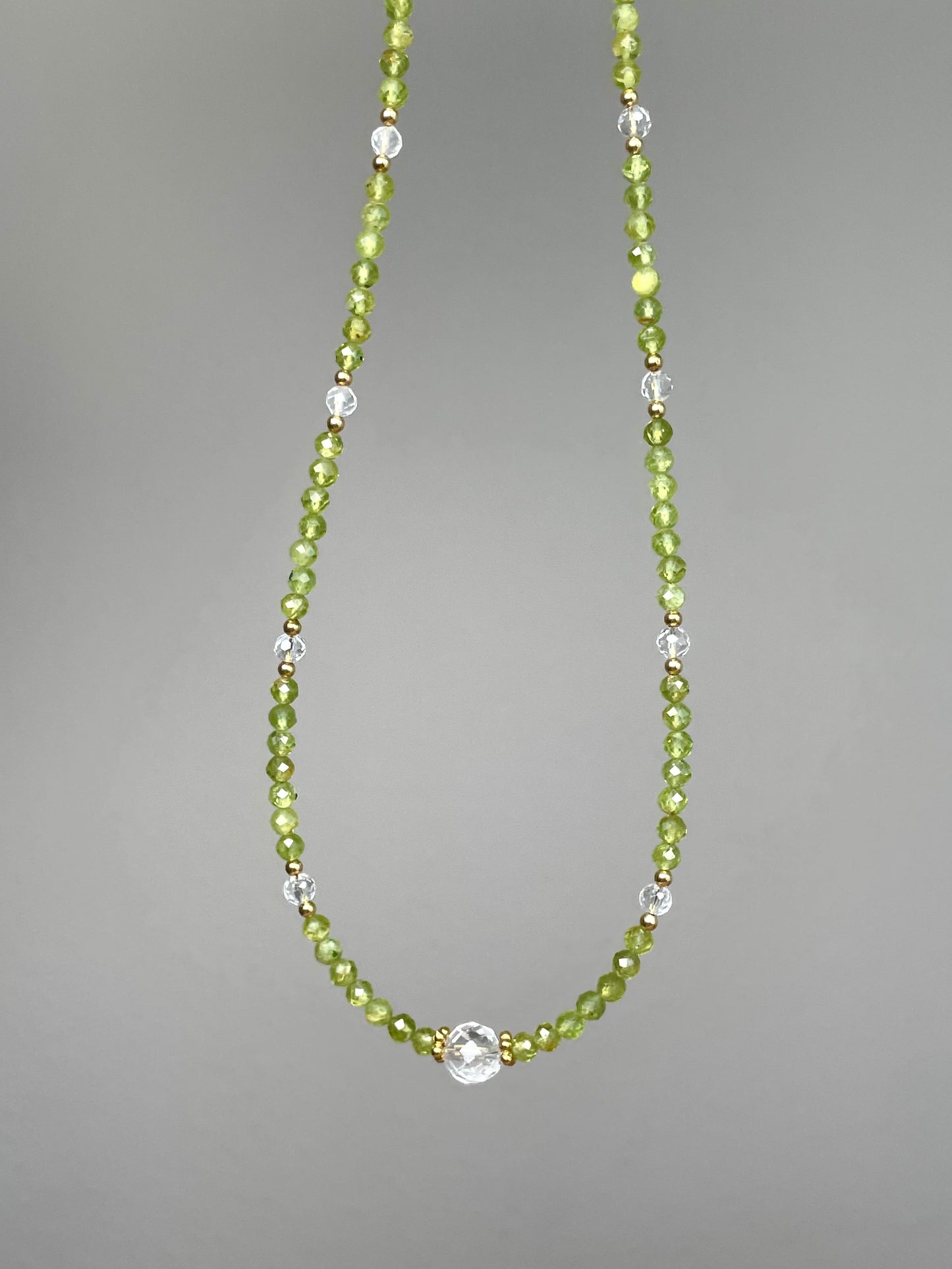 Peritdot Choker