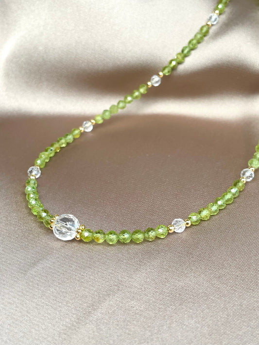 Peritdot Choker